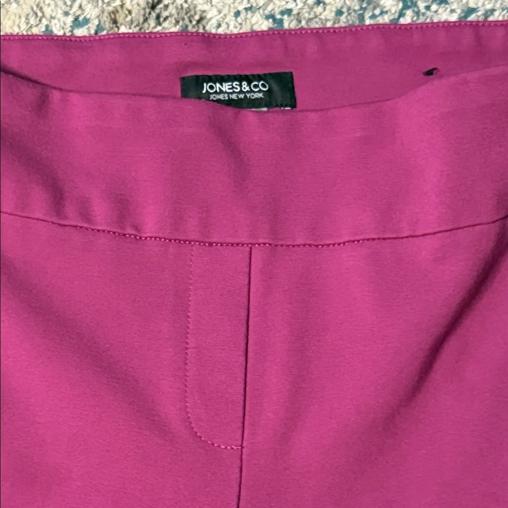 Jones & Co. Pull On Stretch Magenta Straight Leg Women's Pants XS - Picture 3 of 6